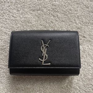 YSL SMALL KATE IN GRAIN DE POUDRE EMBOSSED LEATHER